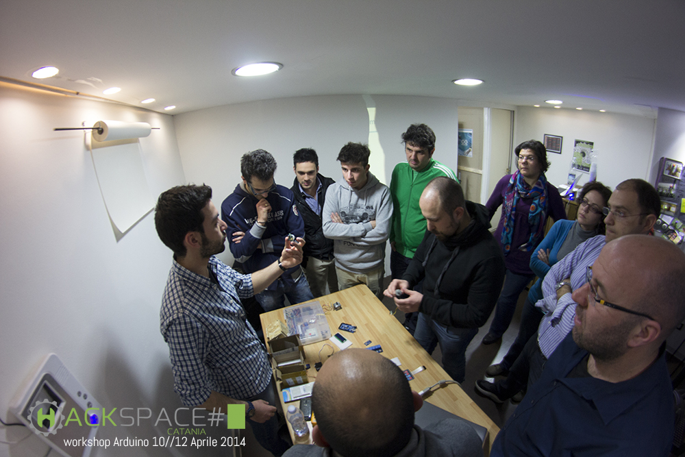 Workshop Arduino Hackspace Catania 10//12 Aprile 2014